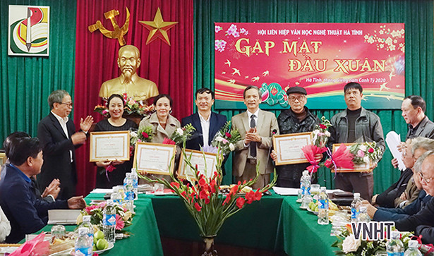 Văn nghệ sỹ Hà Tĩnh tiếp tục phản ánh phong phú, đa chiều về cuộc sống