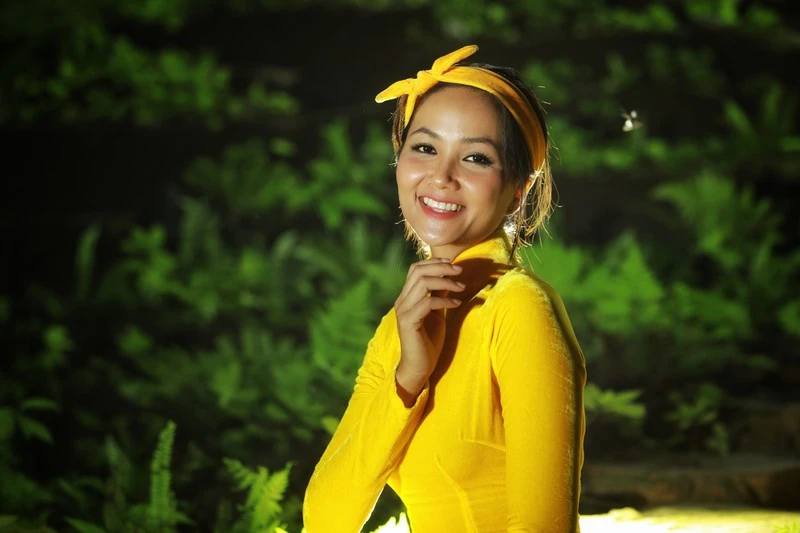 Chiêm ngưỡng bộ ảnh đặc biệt của Hoa hậu HHen Niê tại hang Sơn Đoòng