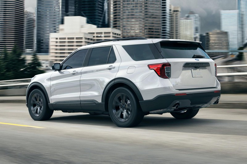 Ford ra mắt gói thể thao cho Explorer 2021
