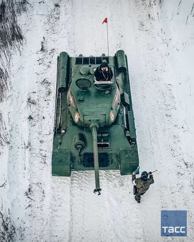 Nga mở kho dự trữ “gọi tái ngũ” hàng loạt chiến xa đồ cổ?