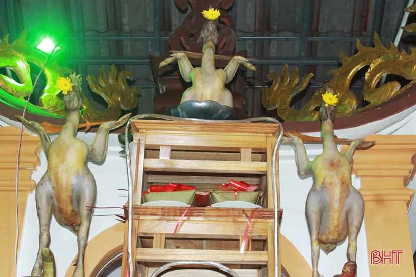 Đẹp mắt những mâm cỗ cúng Rằm tháng Giêng của người dân Hà Tĩnh