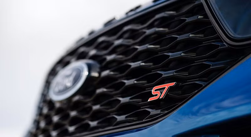 Ford ra mắt gói thể thao cho Explorer 2021