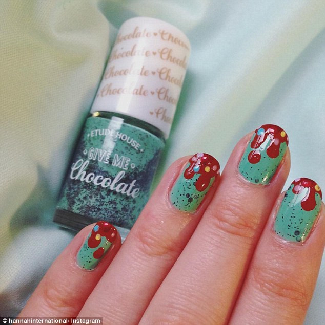 nhung mau nail dep cho co nang me kem