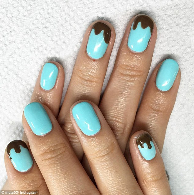 nhung mau nail dep cho co nang me kem