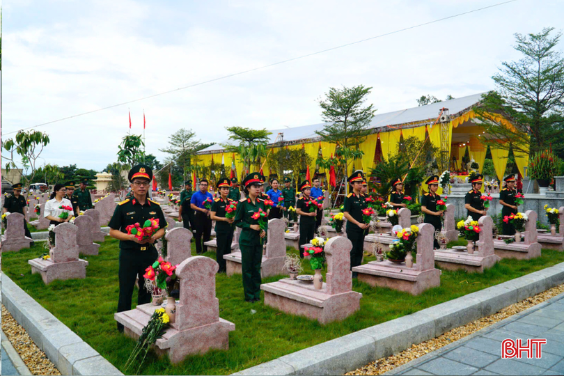 bqbht_br_anh-dang-hoa-hd.png