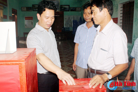 lanh dao tinh kiem tra cong tac chuan bi bau cu