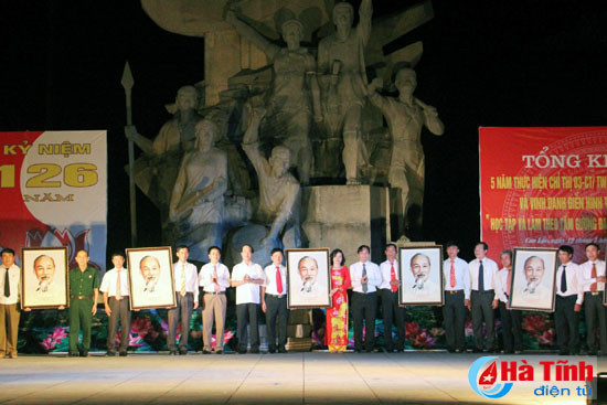nhieu hoat dong ky niem 126 nam ngay sinh chu tich ho chi minh