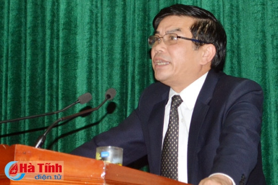 Trưởng ban Tuyên giáo Tỉnh uỷ Đặng Quốc Vinh phát biểu tại hội nghị