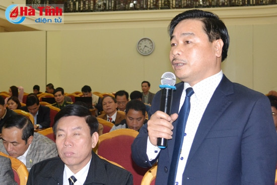 Nhà báo Nguyễn Xuân Hải – Chủ tịch Hội Nhà báo Hà Tĩnh: Đề nghị tỉnh có sự quan tâm đối với giá trị giải thưởng Báo chí Trần Phú nhằm động viên đội ngũ người làm báo tích cực sáng tạo, nỗ lực sáng tạo các tác phẩm báo chí có chất lượng. Nhà báo Nguyễn Khắc Hiển - Trưởng VP đại diện Báo Nhà báo và Công luận: Năm 2015, công tác quản lý báo chí rất tốt đã tạo môi trường thuận lợi cho các hoạt động của đội ngũ báo chí trên địa bàn.