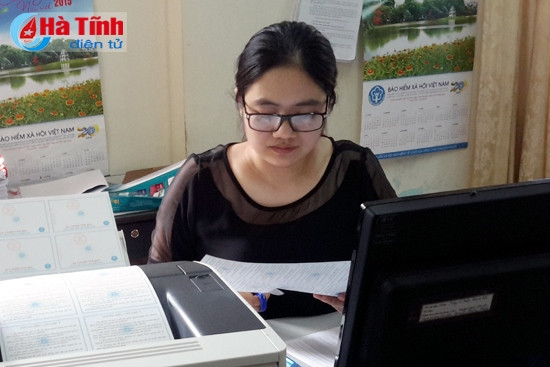 Trên 20.000 thẻ BHYT năm 2016 đã được BHXH huyện Thạch Hà in xong cho các đối tượng. Trên 20.000 thẻ BHYT năm 2016 đã được BHXH huyện Thạch Hà in xong cho các đối tượng.