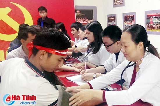“Hiến máu cứu người – Sinh mệnh của bạn và tôi” ảnh 9