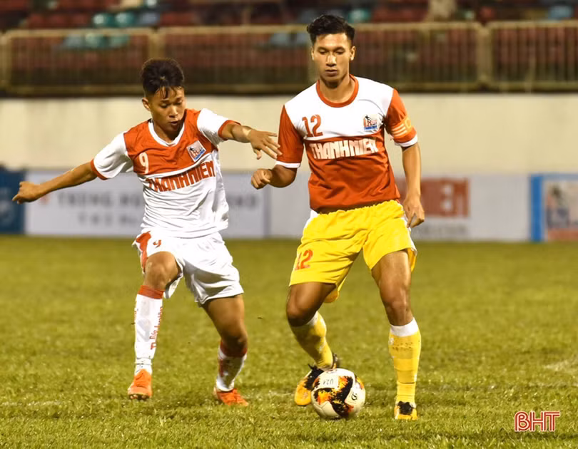 Hồng Lĩnh Hà Tĩnh thắng đậm Hoàng Anh Gia Lai 4-1 trận mở màn VCK U21 quốc gia