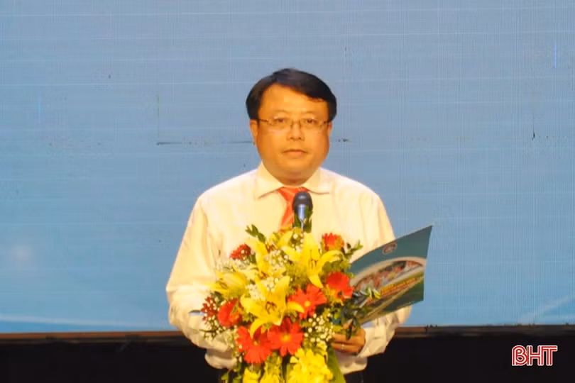 Hà Tĩnh vinh danh 53 doanh nghiệp, doanh nhân tiêu biểu năm 2019