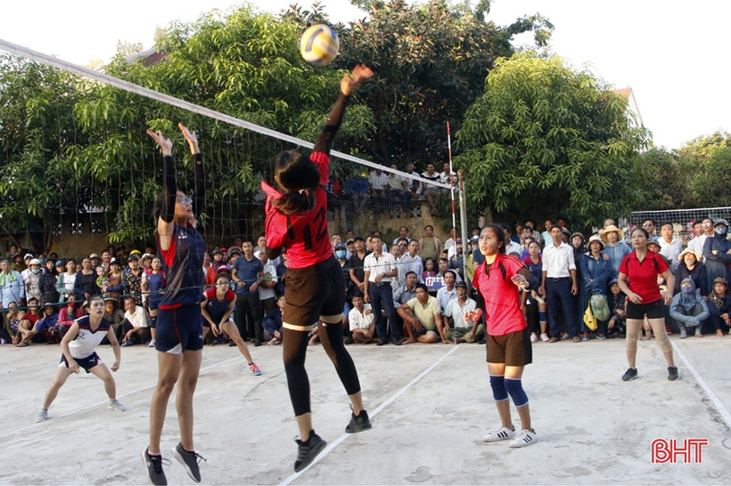 Thạch Môn vô địch Giải Bóng chuyền nữ TP Hà Tĩnh