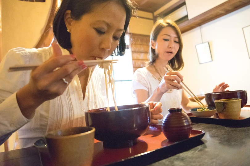 Những phong tục kỳ quái ở các nước trên thế giới