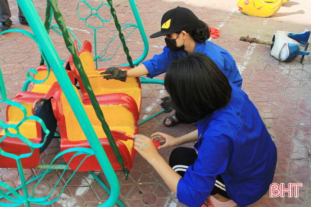 Thanh niên Nghi Xuân ra quân Chung tay xây dựng nông thôn mới”