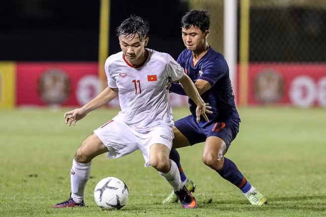 Thắng Thái Lan, U19 Việt Nam vào chung kết Bangkok Cup 2019 Niềm vui nhân đôi: Việt Nam thắng Malaysia tại Mỹ Đình, U19 Việt Nam loại chủ nhà Thái Lan tiến vào chung kết