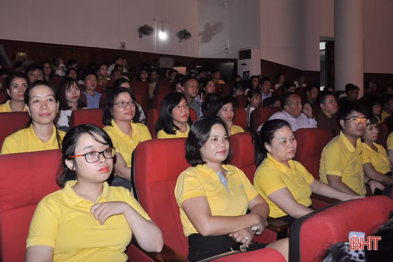 Hà Tĩnh vinh danh 53 doanh nghiệp, doanh nhân tiêu biểu năm 2019