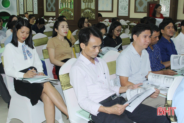 Bồi dưỡng kiến thức về công tác tổ chức Nhà nước cho cán bộ Hà Tĩnh