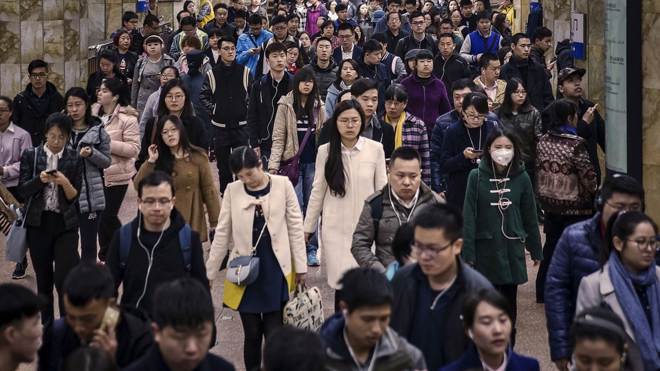 Thời điểm Trung Quốc bị soán ngôi quốc gia đông dân nhất thế giới