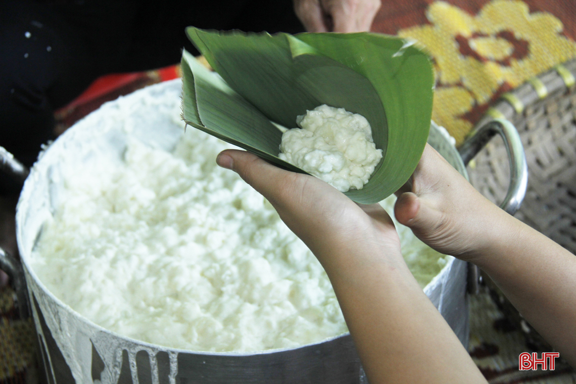 photo banh dum banh duc nong hoi an mot lan nho mai