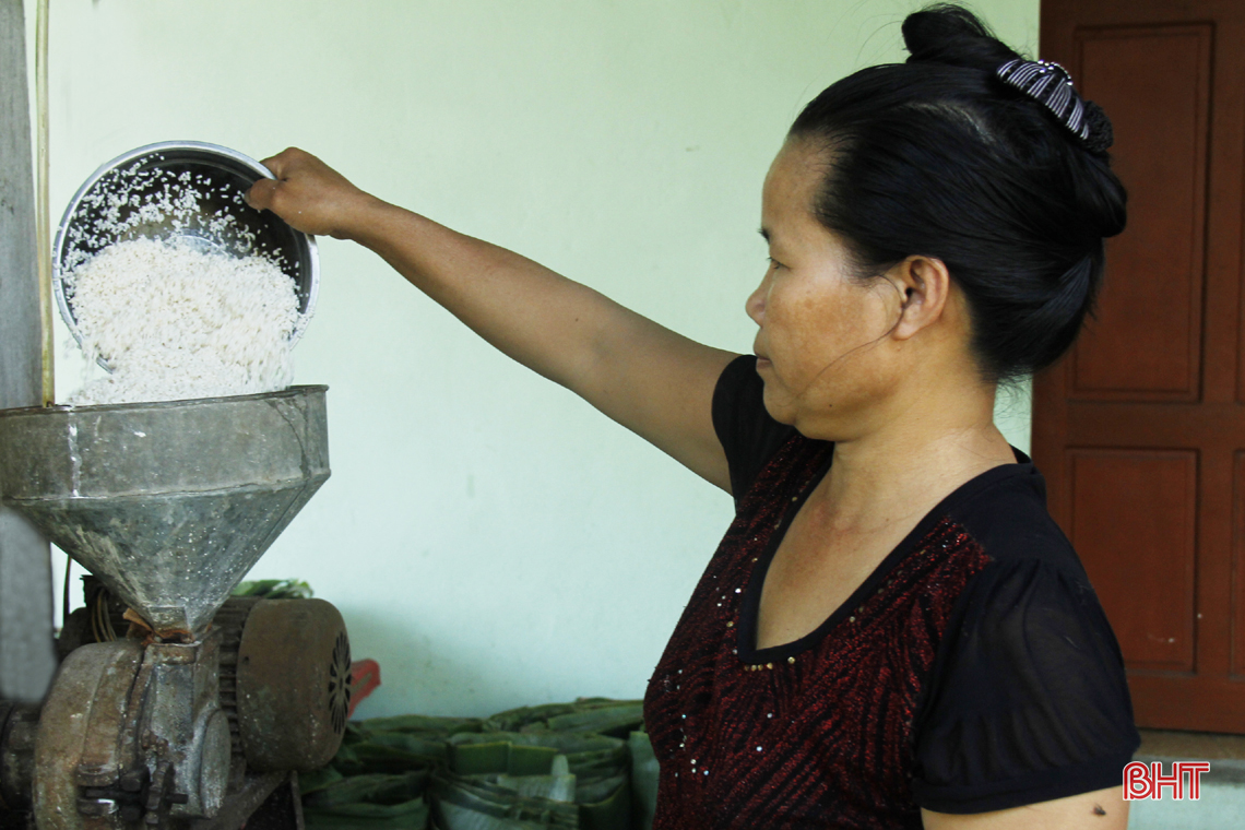 photo banh dum banh duc nong hoi an mot lan nho mai