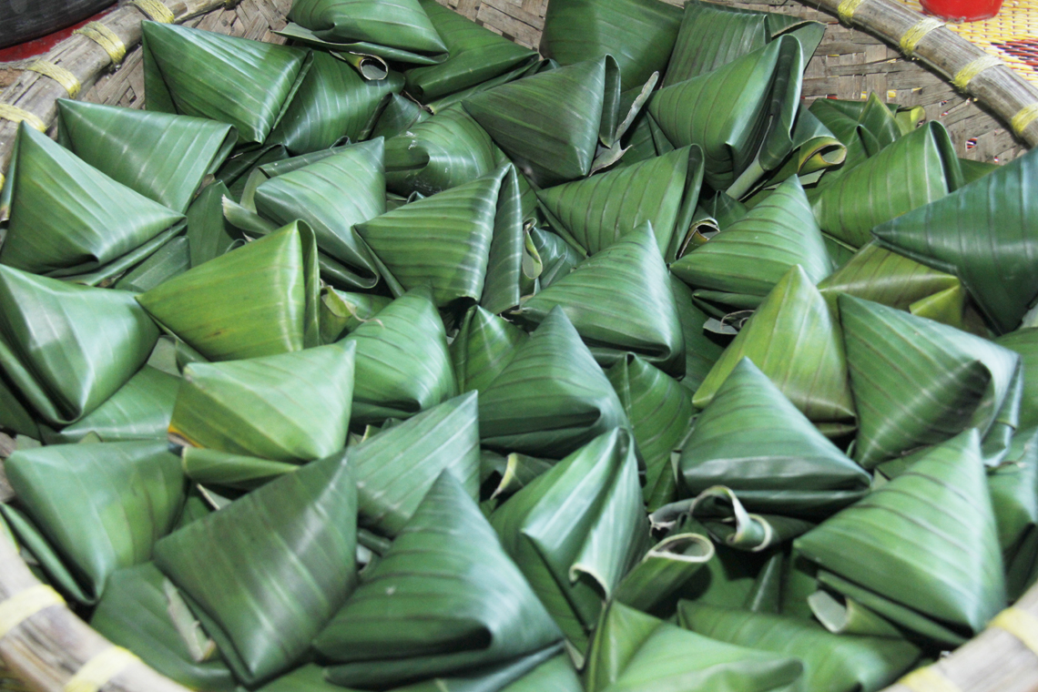 photo banh dum banh duc nong hoi an mot lan nho mai