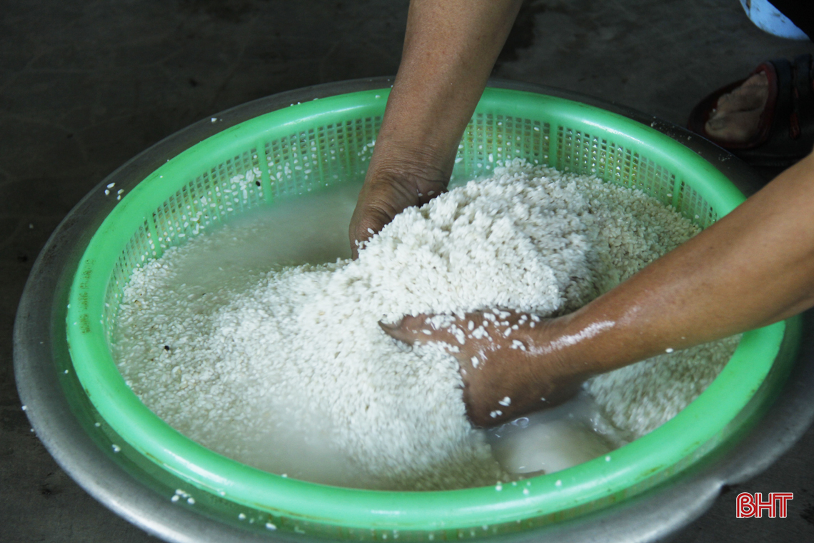 photo banh dum banh duc nong hoi an mot lan nho mai