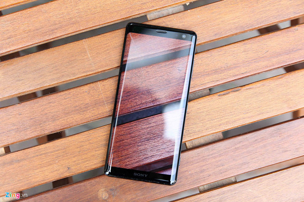 Sony Xperia XZ3 giá 20 triệu, không bán chính hãng ở Việt Nam