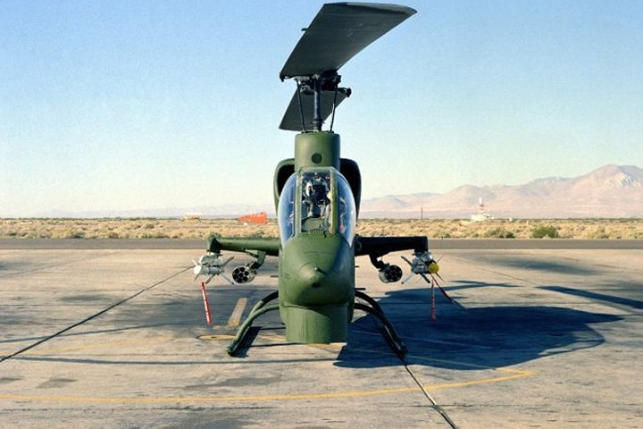 khám phá trực thăng Khám phá trực thăng “Hổ mang” tấn công Bell AH-1 Cobra do Mỹ sản xuất