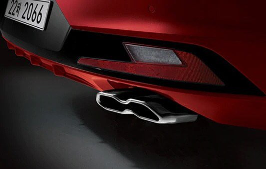 Hyundai Elantra có thêm bản thể thao, giá từ 22.400 USD