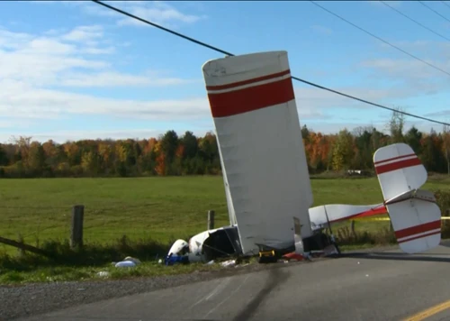 Hai máy bay va chạm trên không ở Canada, phi công thiệt mạng
