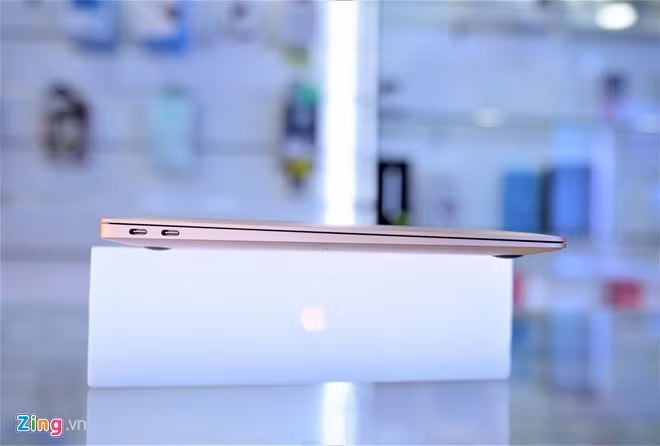 Chi tiết Macbook Air 2018 vừa về Việt Nam, giá từ 36 triệu