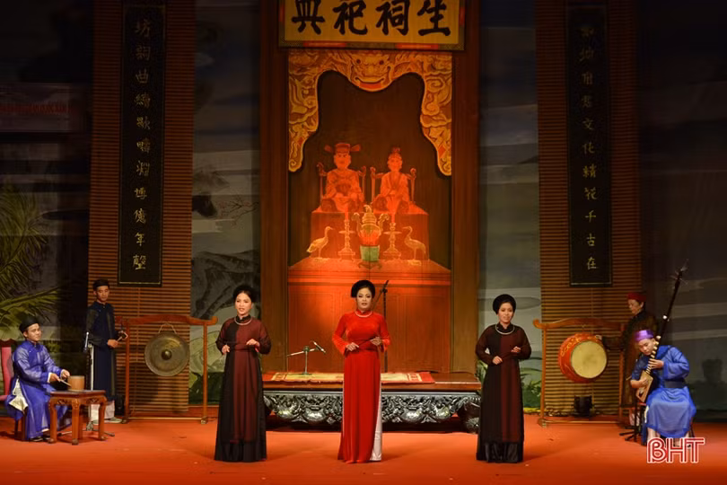 Hà Tĩnh giành giải A tập thể, 4 giải cá nhân tại Liên hoan Ca trù toàn quốc