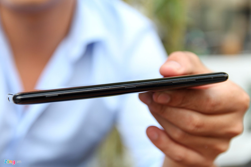 Sony Xperia XZ3 giá 20 triệu, không bán chính hãng ở Việt Nam