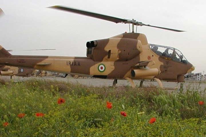 khám phá trực thăng Khám phá trực thăng “Hổ mang” tấn công Bell AH-1 Cobra do Mỹ sản xuất