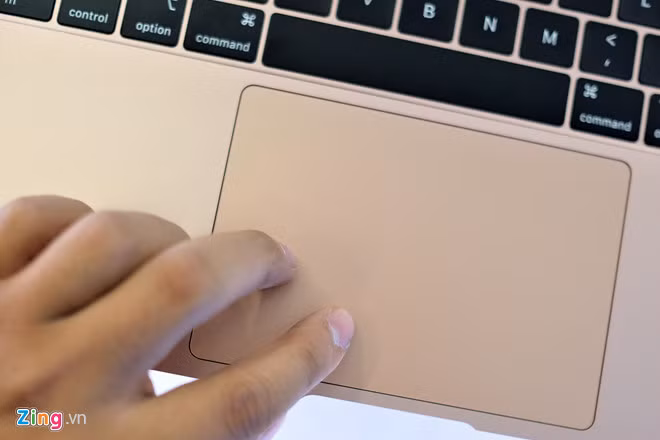 Chi tiết Macbook Air 2018 vừa về Việt Nam, giá từ 36 triệu