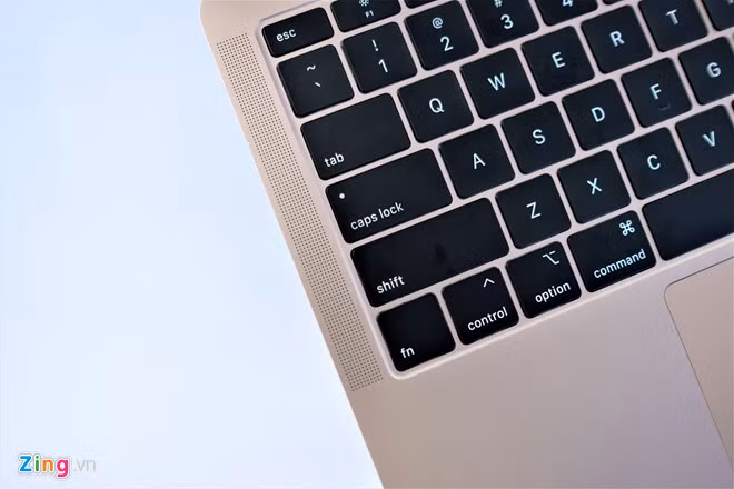 Chi tiết Macbook Air 2018 vừa về Việt Nam, giá từ 36 triệu