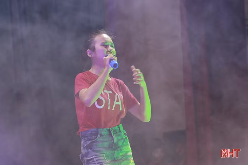 Ấn tượng đêm chung kết cuộc thi hát tiếng Anh “Sing My Song” 2018