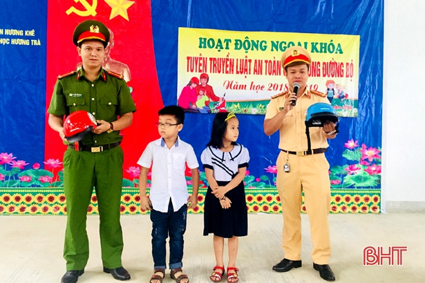 Hương Khê xử lý gần 2.000 trường hợp vi phạm Luật Giao thông đường bộ