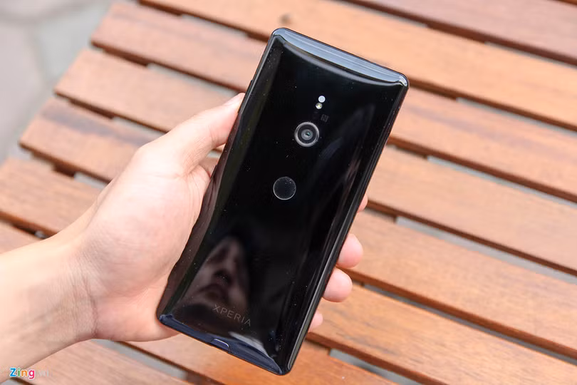 Sony Xperia XZ3 giá 20 triệu, không bán chính hãng ở Việt Nam