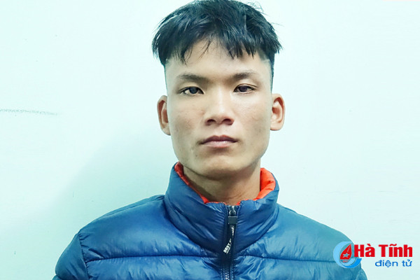 Khám xét 5 cơ sở “tín dụng đen” lớn nhất Hà Tĩnh, bắt giữ 25 đối tượng