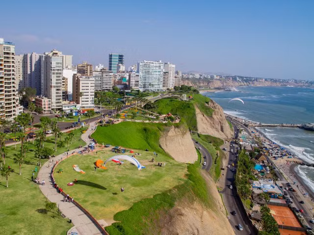 ban nen di dau trong nam 2018 theo tuoi cua minh