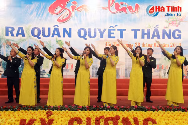 dem giao luu ra quan quyet thang