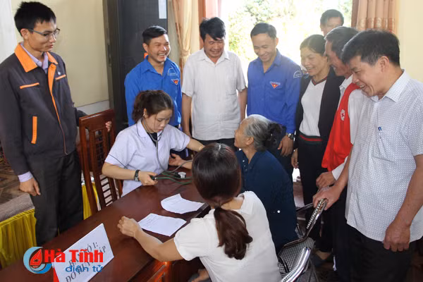 tuoi tre ha tinh tich cuc huong ung thang thanh nien