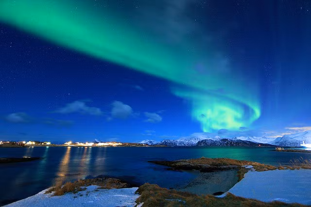 tron mat voi canh tuong tuyet dep ben trong khach san ufo o bac cuc