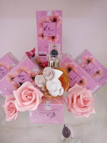 nhung mon qua tang doc dao va dat do ngay 8 3