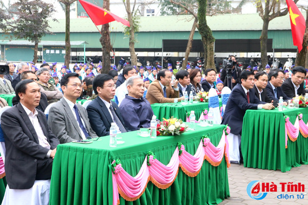 sau lang ngay tho viet nam lan thu xvi tai ha tinh