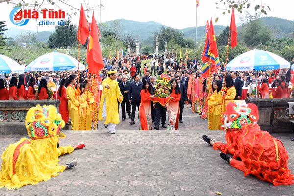 khai mac le hoi hai thuong lan ong le huu trac