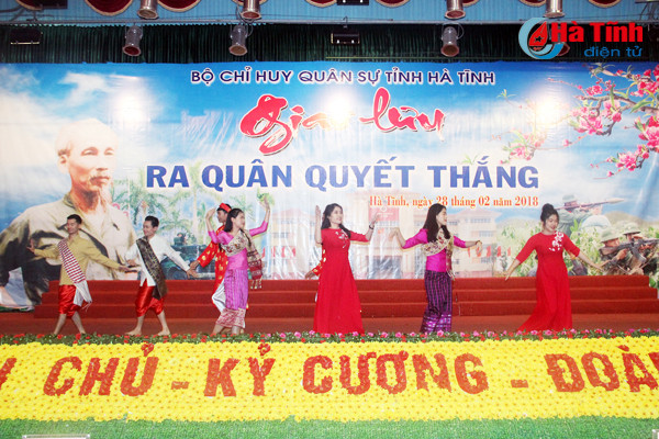 dem giao luu ra quan quyet thang